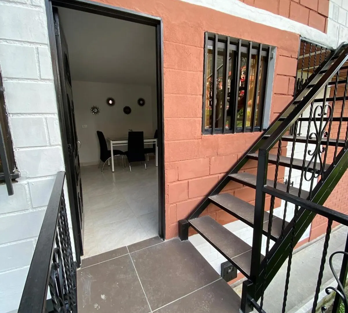 Lägenhet Acogedor Apartamento Cerca Al Tranvia 201 Medellín